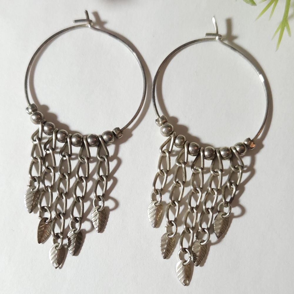 Vintage Handmade Silver Tone Leaf & Chain Hoop Dangle Earrings - Picture 8 of 8